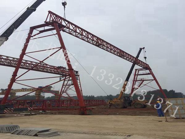 辽宁营口龙门吊出租公司龙门吊扫轨器的具体作用